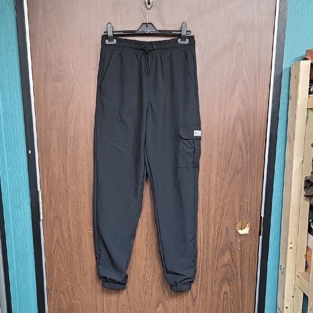 Fila Size XL Black Lightweight Jogger Style Pant